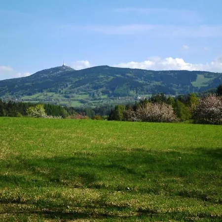 Kne Ice Near Jested