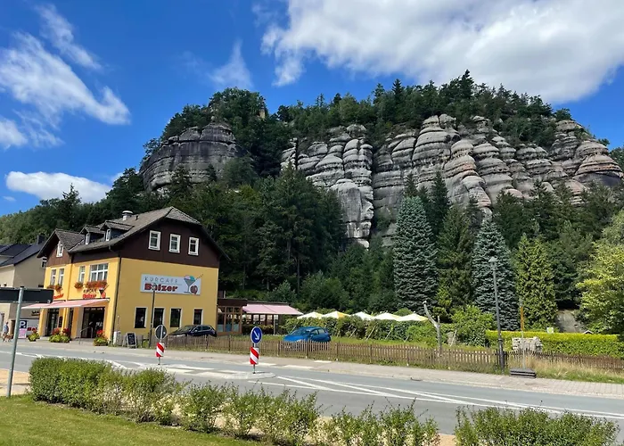Kne Ice Near Jested * Jablonne v Podjestedi